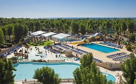 Mobilhome Lodge 3 Chambres, 500M Plage, Camp 5 Etoiles