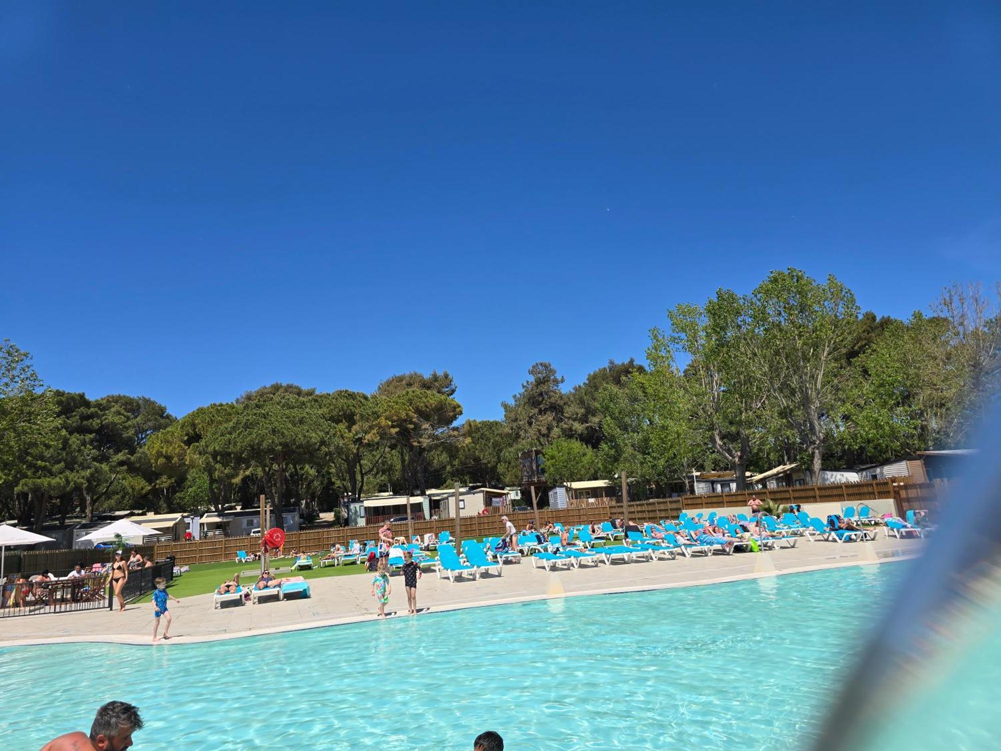 Mobilhome Lodge 3 Chambres, 500M Plage, Camp 5 Etoiles Vendres Extérieur photo